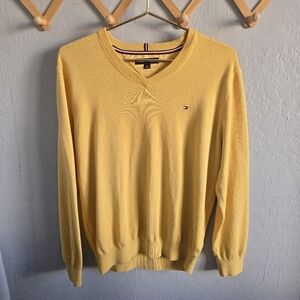 Tommy Hilfiger Solid Logo V-Neck Sweater In Yellow Size L